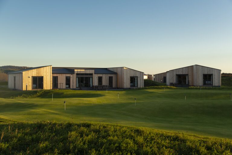 Putting green at Dundonald Links