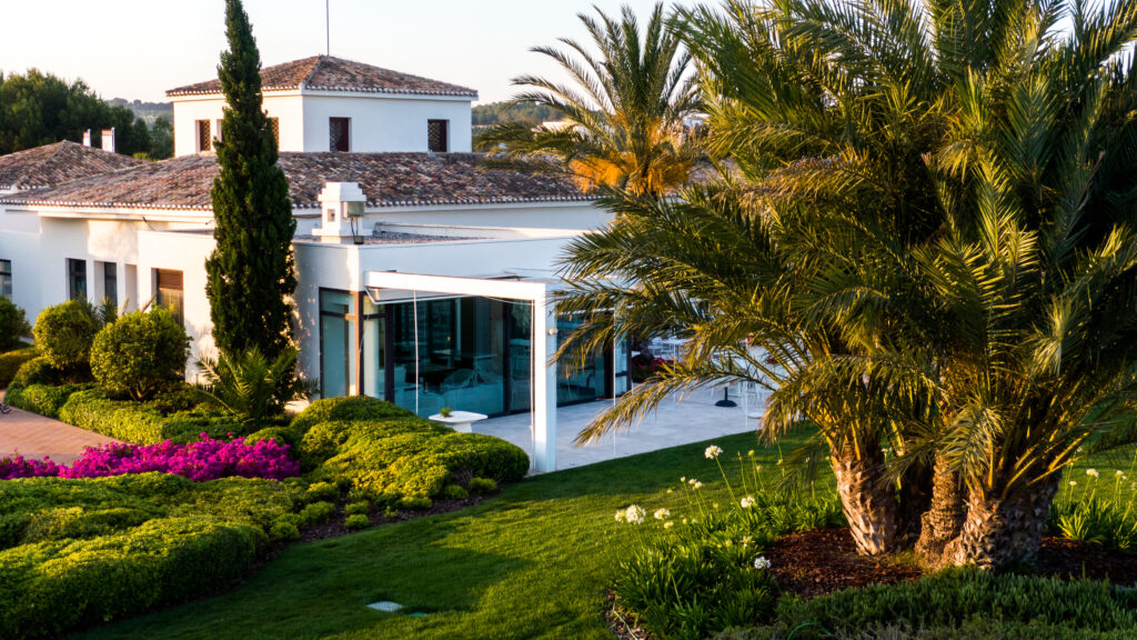 Building at Alenda Golf Club