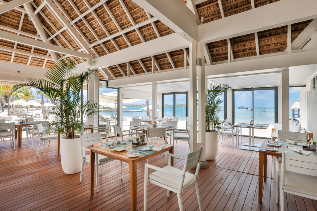 The breakfast room at Anahita Golf and Spa in Mauritius
