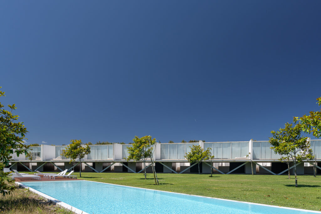 Exterior of Bom Sucesso Resort with outdoor pool