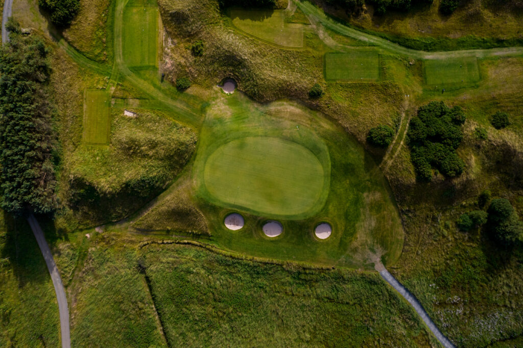 Birdseye view of a hole at Dundonald Links with bunkers