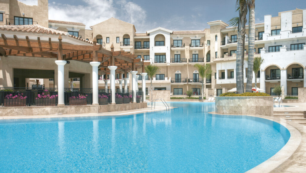 Outdoor pool at DoubleTree by Hilton La Torre Golf Resort