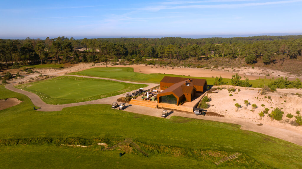 Aerial view of clubhouse at Dunas Comporta golf course