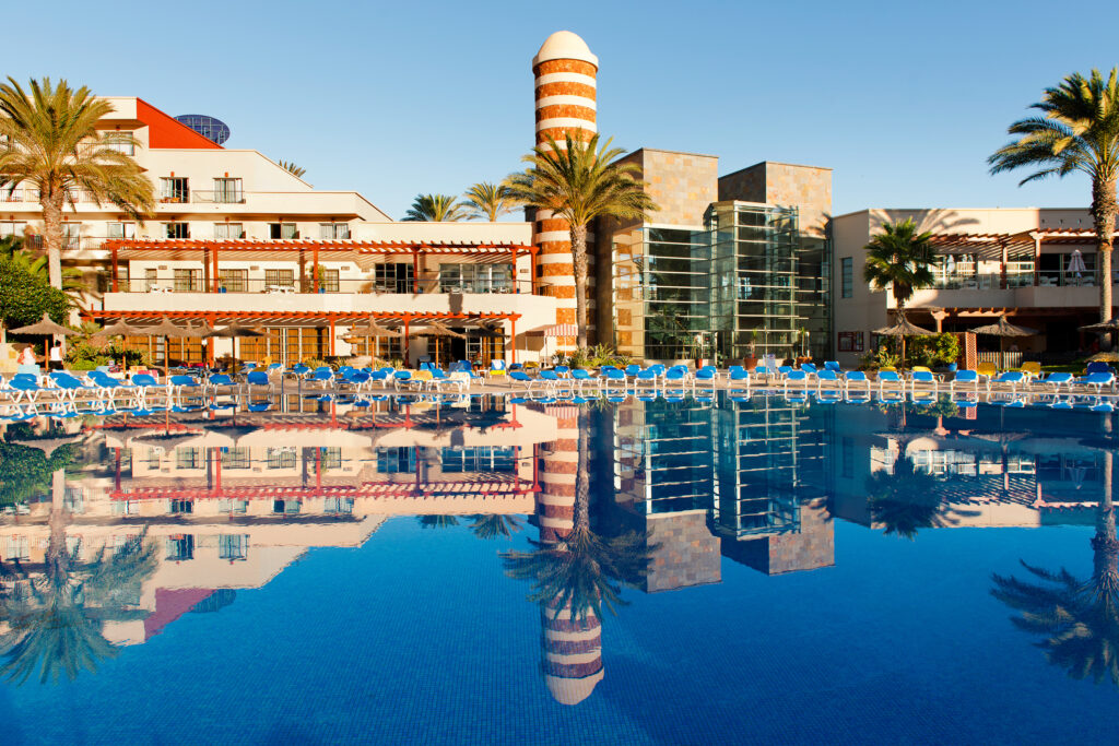 Elba Carlota Hotel for golf and holidays