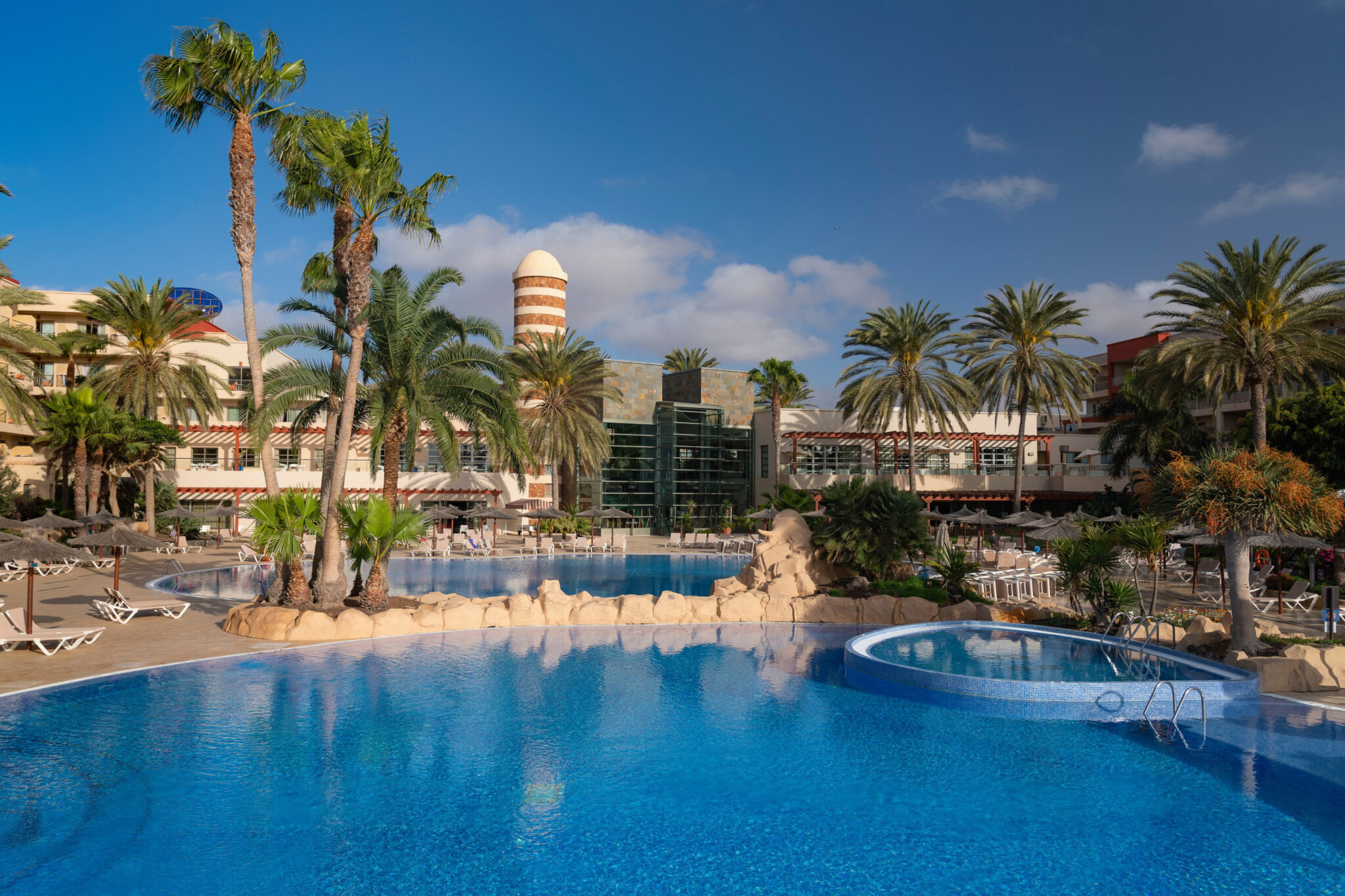 Elba Carlota Hotel swimming pool