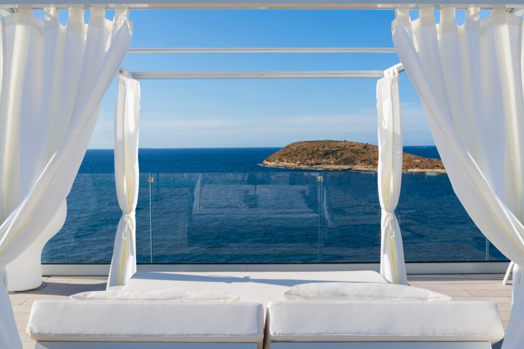 Sunbed with ocean view at Elba Sunset Mallorca Thalasso Spa Hotel