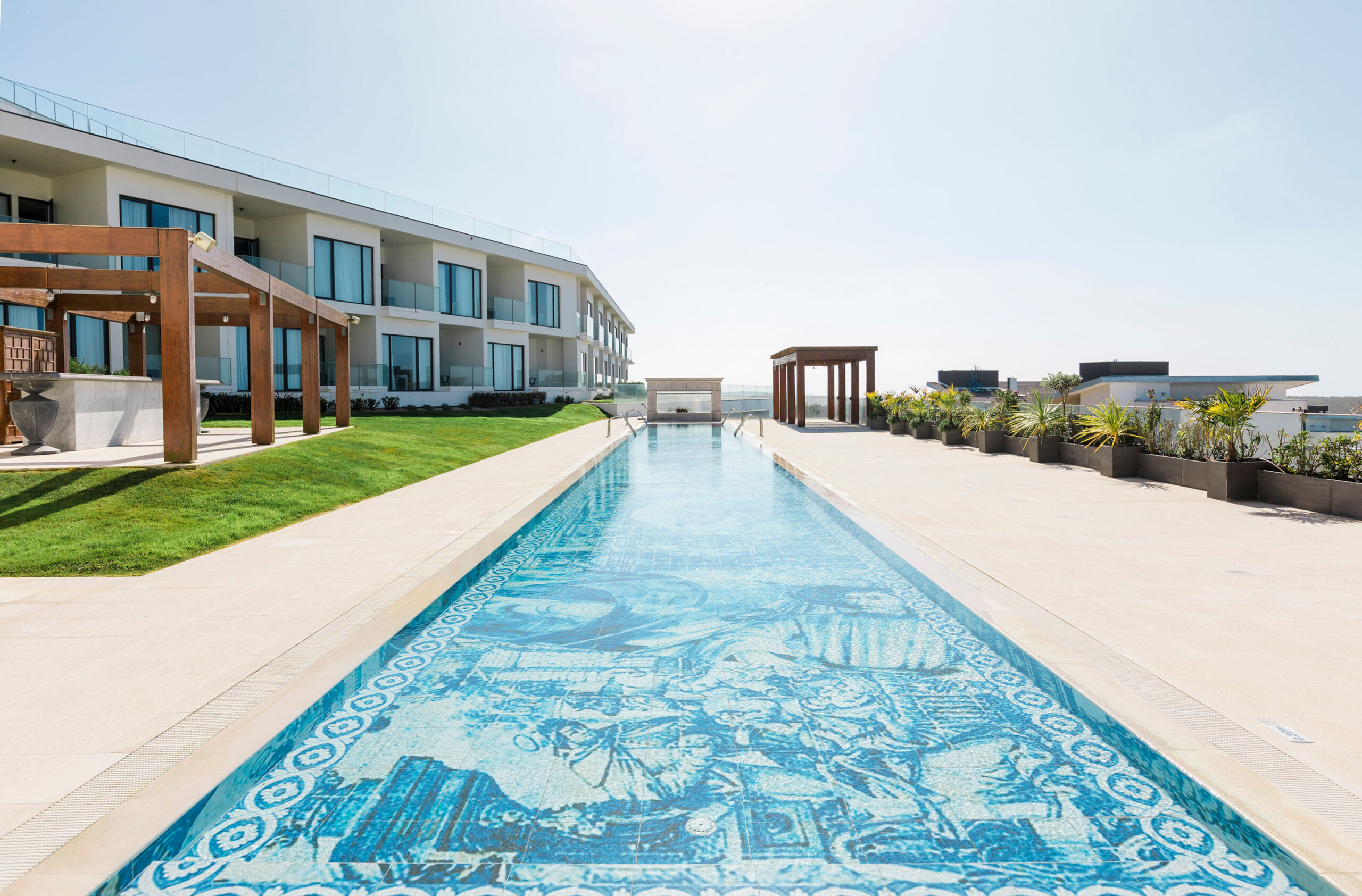 Outdoor pool at Evolutee Royal Obidos Hotel & Spa