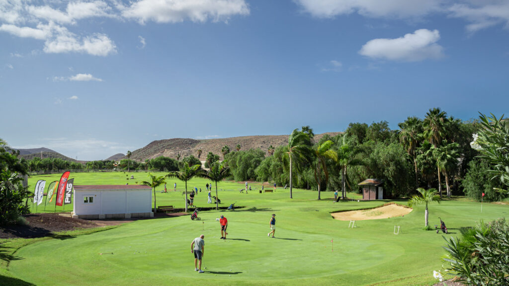 People playing golf at Golf Los Palos