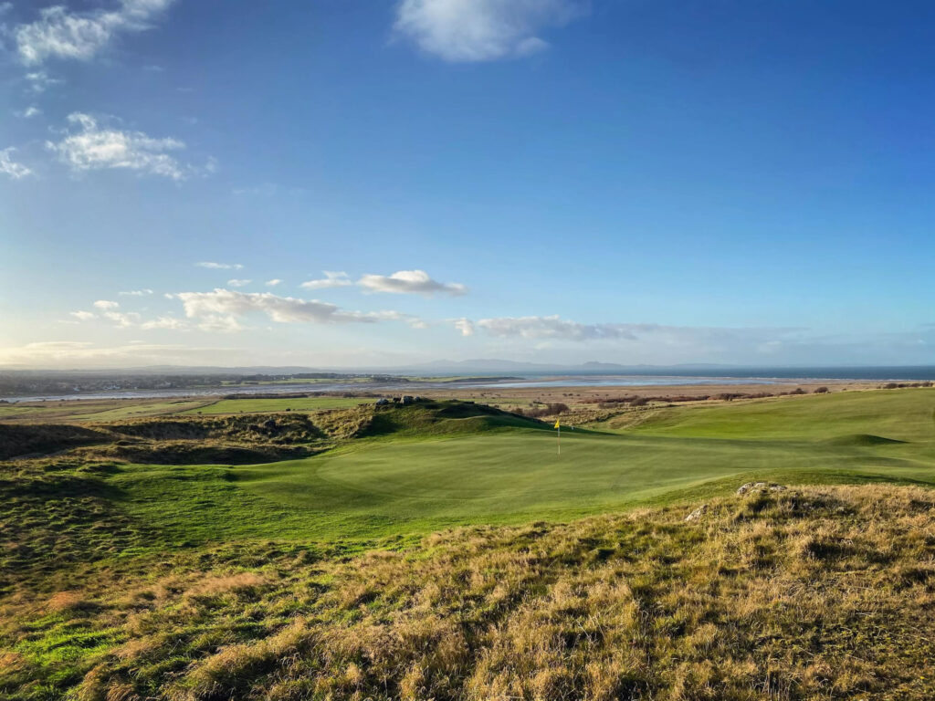 Hole with yellow flag at Gullane Golf Club – No. 3 Course