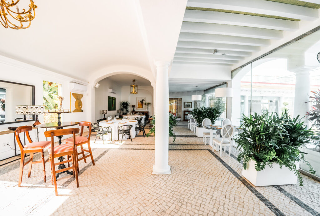 Indoor dining at Hacienda Montenmedio