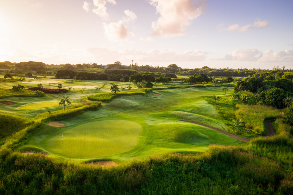 Hole with trees around at Heritage Golf Club - Le Chateau Course with view of fairway