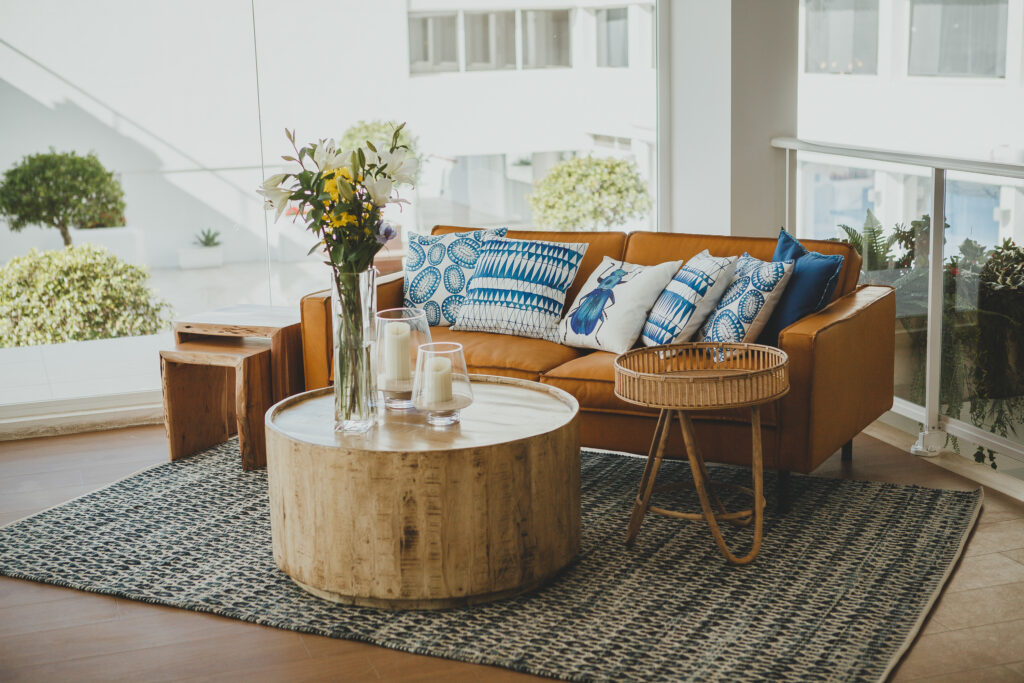 Indoor seating at Hotel Alay