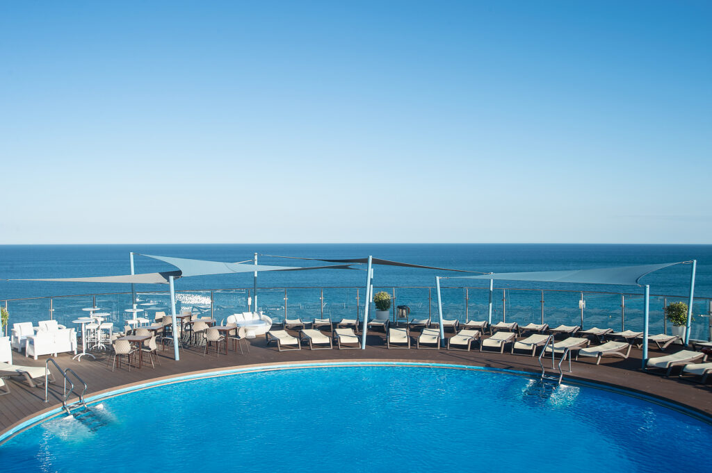 Outdoor pool at Hotel El Puerto