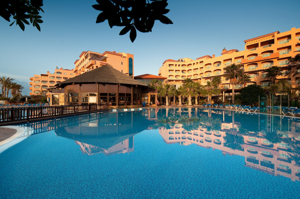 Hotel Elba Sara swimming pool