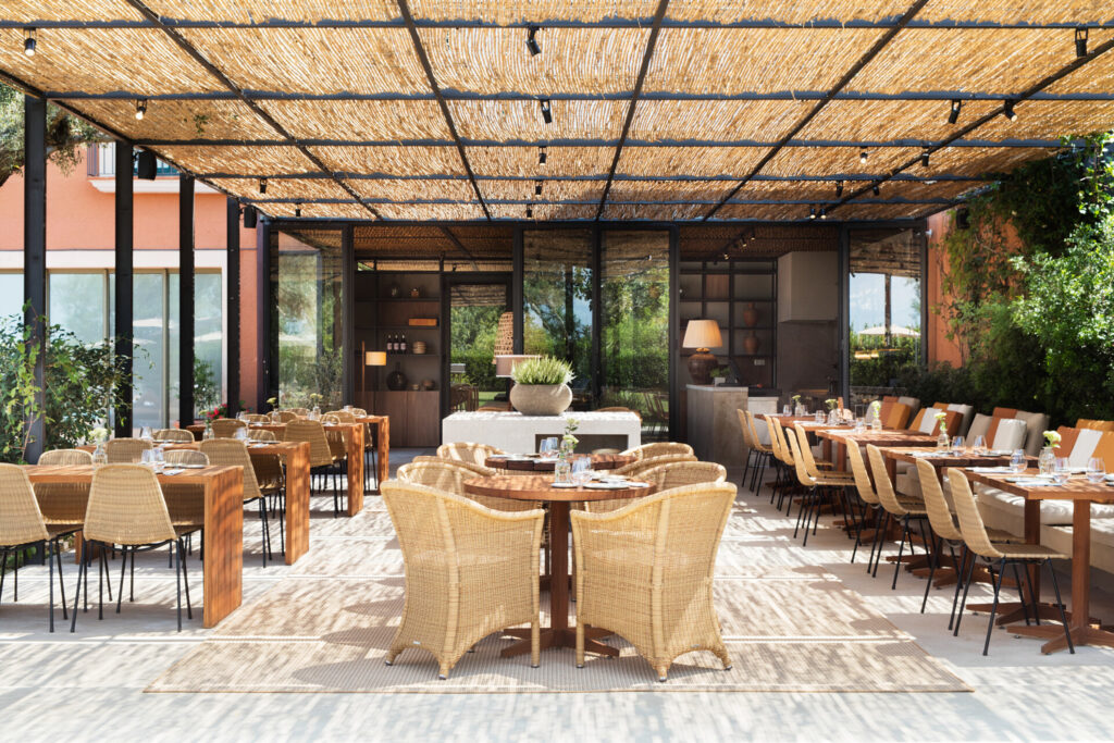 Outdoor dining at Hotel Peralada