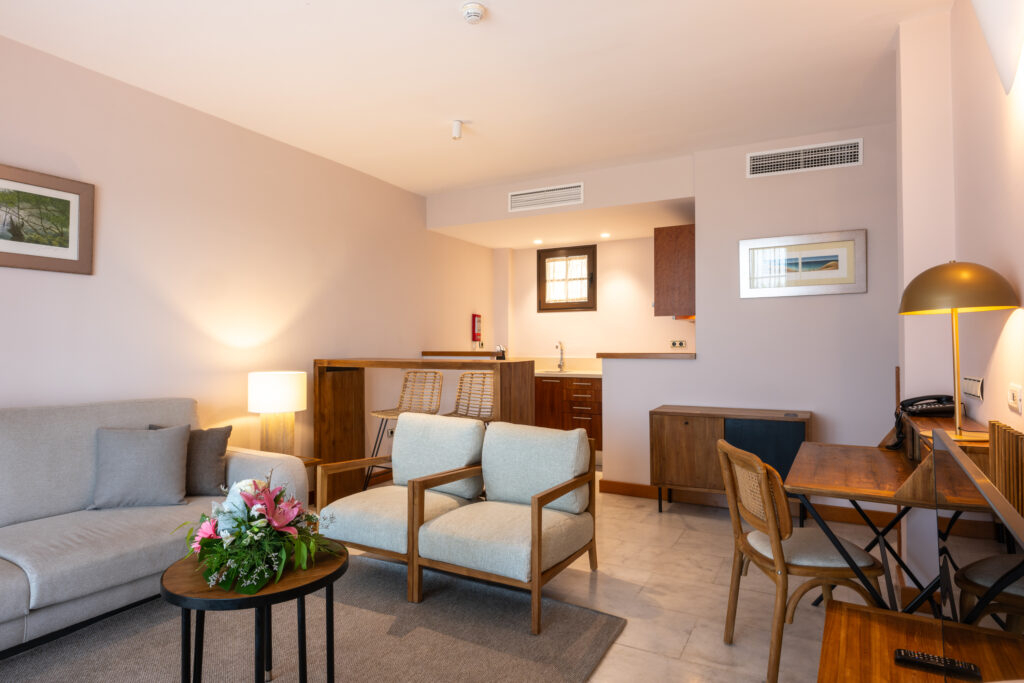 Hotel Villa Maria Suites lounge area