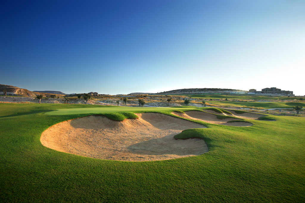 Hole with bunkers at Elea Golf Club