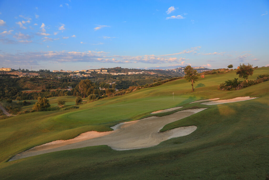 Hole with bunkers at La Cala - Europa Golf Course