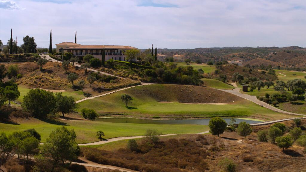 Aerial view of the Quinta do Vale Golf Course with clubhouse in background