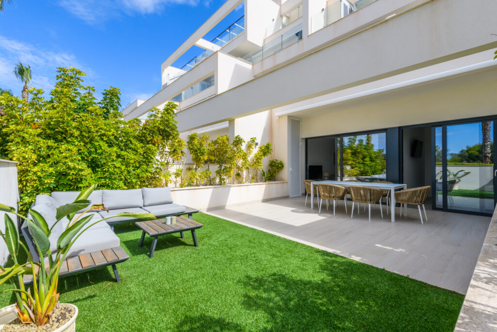 Patio and garden area at the villas at Las Colinas Residences