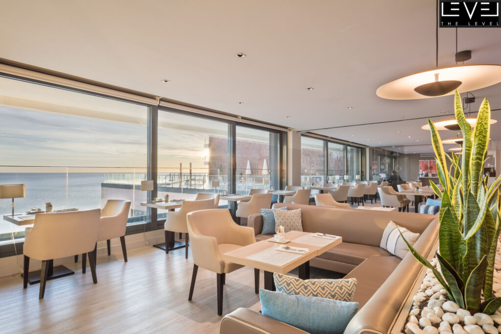 Indoor dining at Melia Alicante