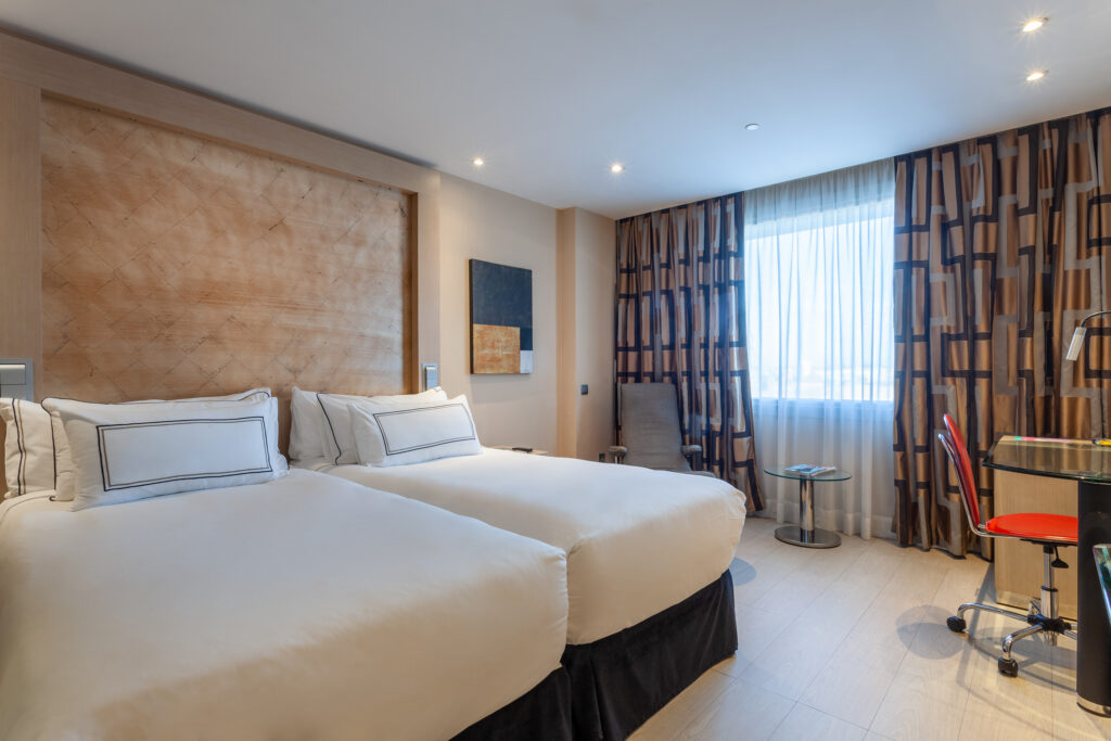 Twin bed accommodation at Melia Sevilla