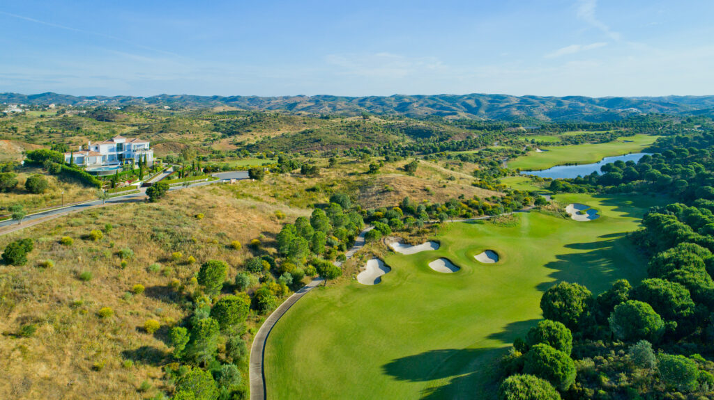 Aerial view of Monte Rei golf course