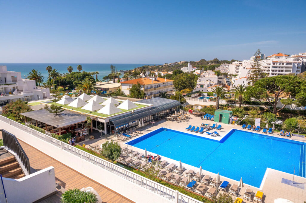 Birdseye view of Muthu Clube Praia Da Oura with outdoor pool