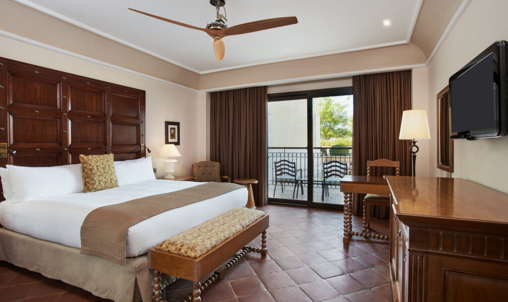 Double bed accommodation at ONA Mar Menor Golf & Spa