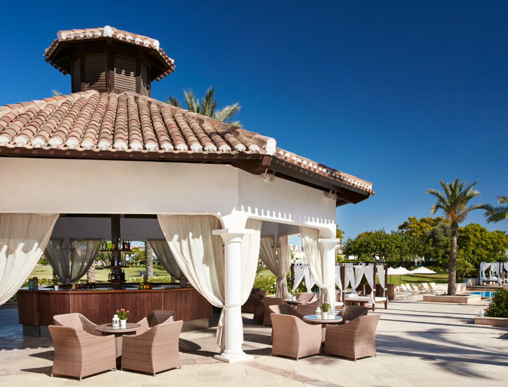 Outdoor bar at ONA Mar Menor Golf & Spa