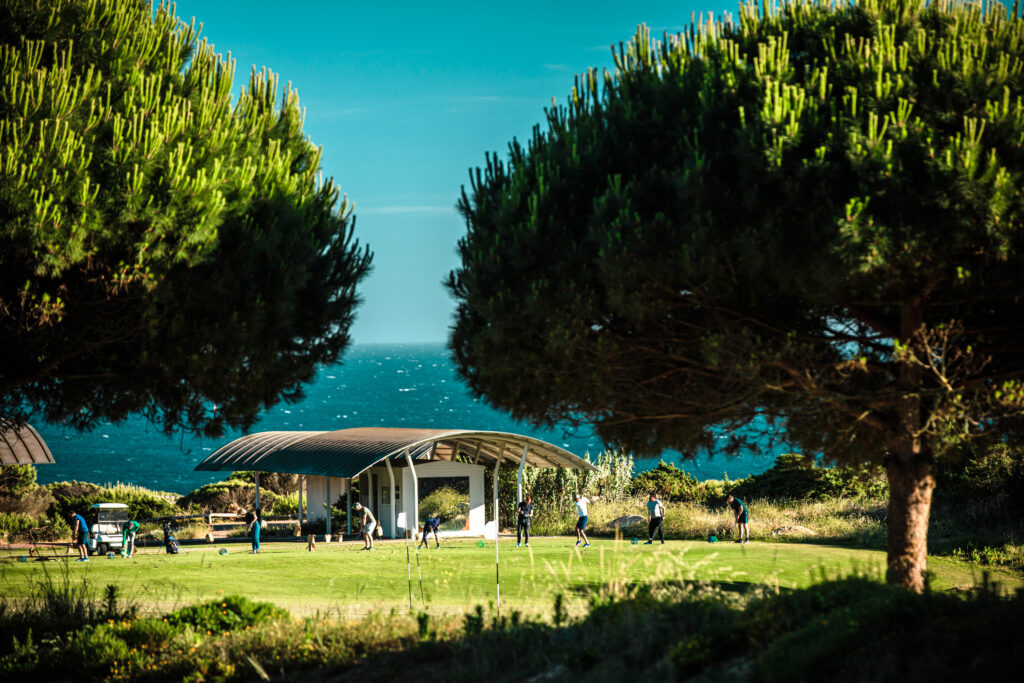 People playing golf at Oitavos Dunes Golf Course