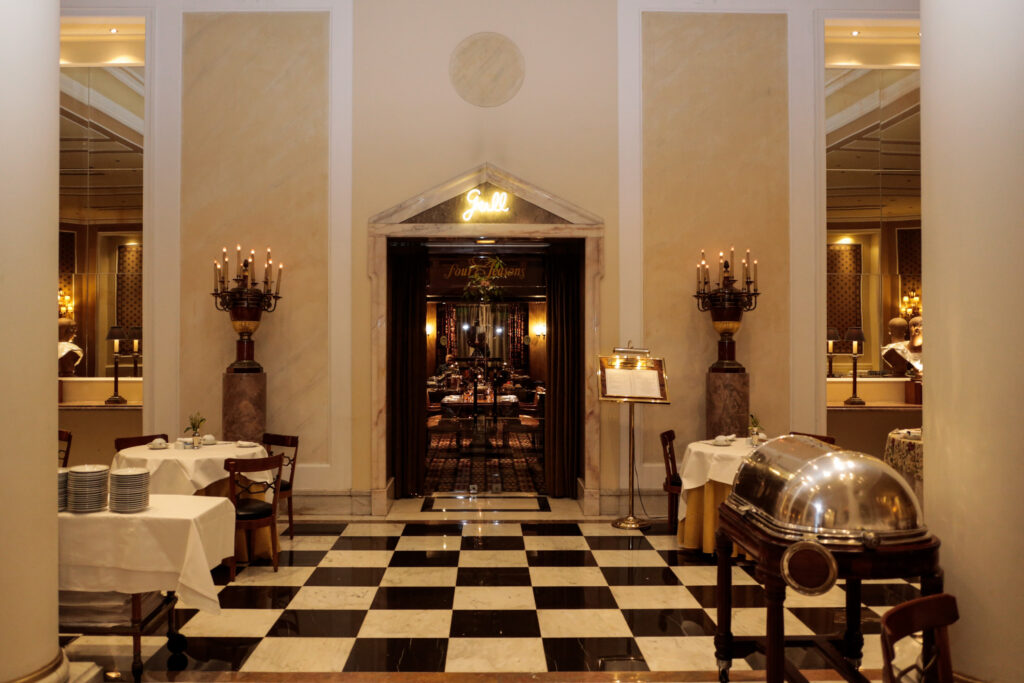 Entrance to the restaurant at Palacio Estoril Hotel Golf & Spa