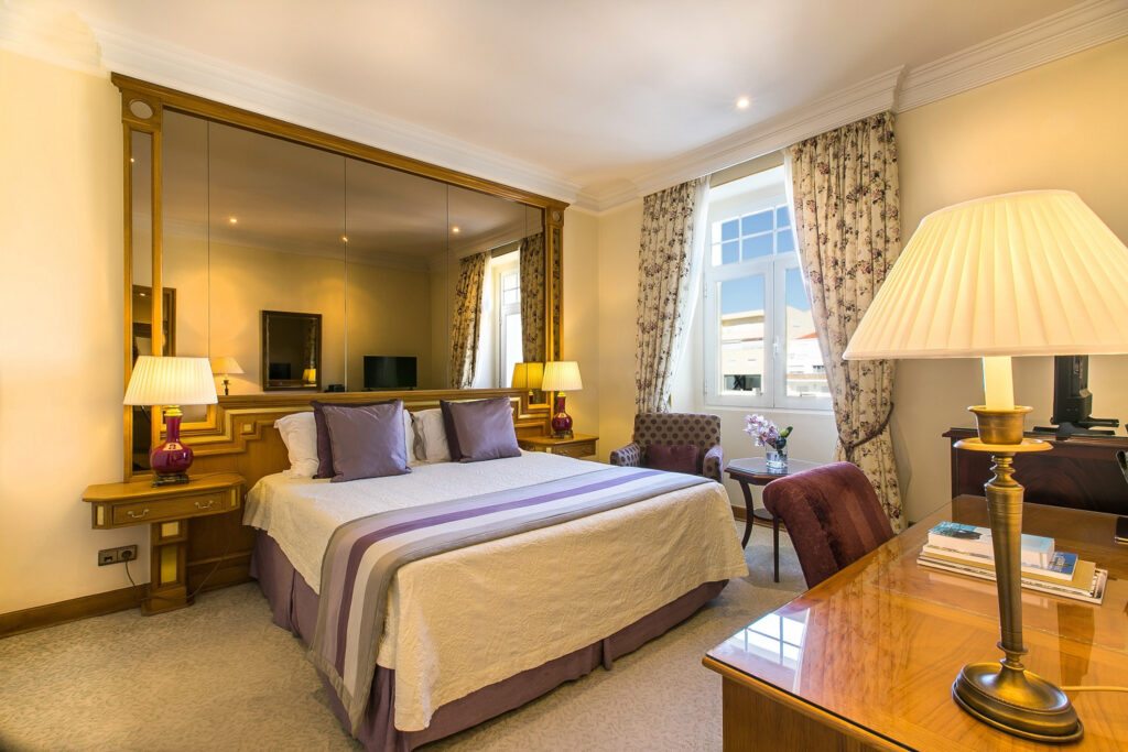 Double bed accommodation at Palacio Estoril Hotel Golf & Spa