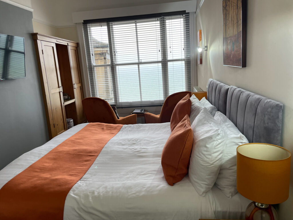 Double bed accommodation at the Red Lion hotel