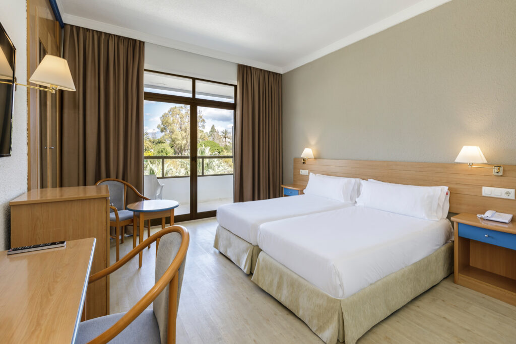 Twin bed accommodation at Sol Marbella Estepona Atalaya Park