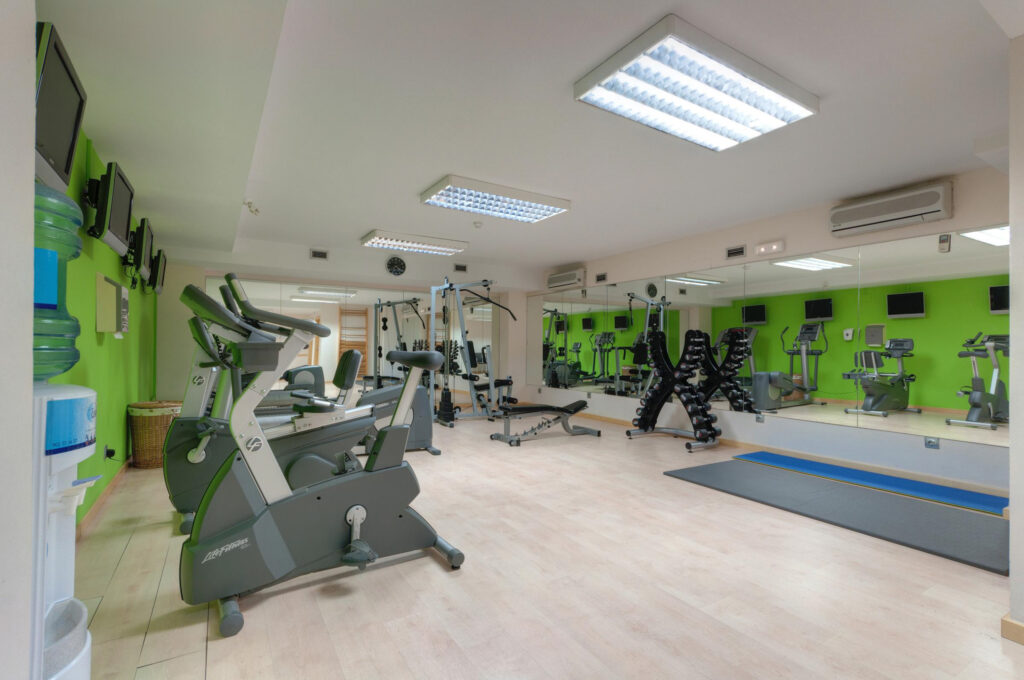 Gym facilities at Sol Port Cambrils Hotel