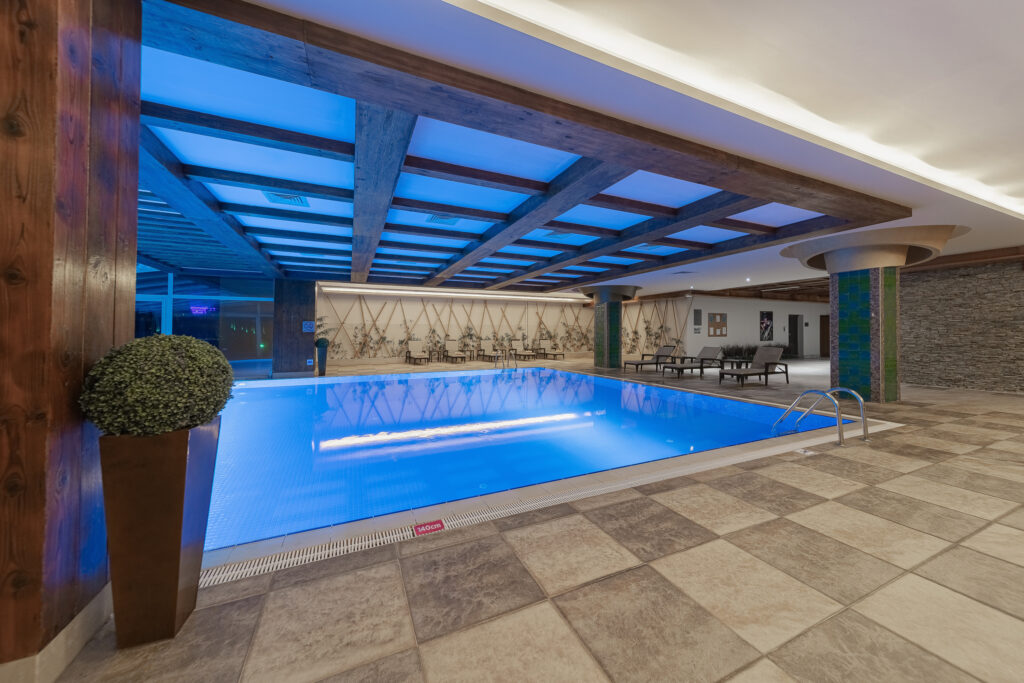 Indoor pool at Sueno Hotels Golf Belek