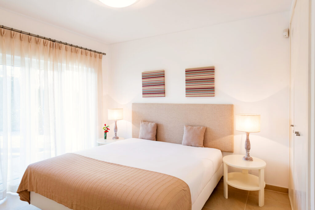 Double bed accommodation at Praia d’el Rey - The Village Resort