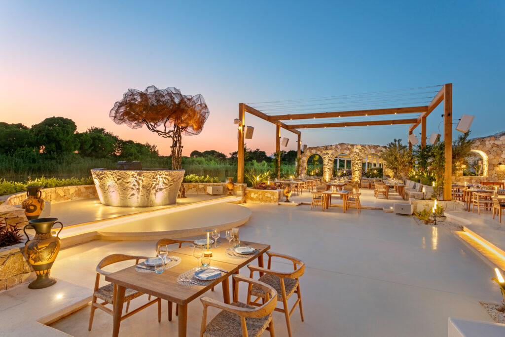 Outdoor dining at Titanic Deluxe Golf Belek Hotel