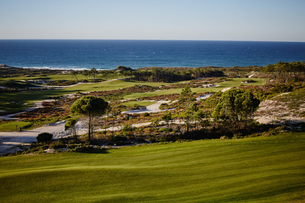 Fairway with sand and trees and ocean view at West Cliffs Golf Links