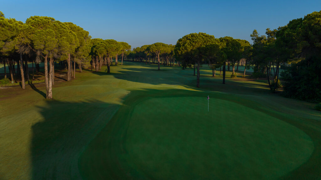 Hole with trees around at Gloria - Old Golf Course