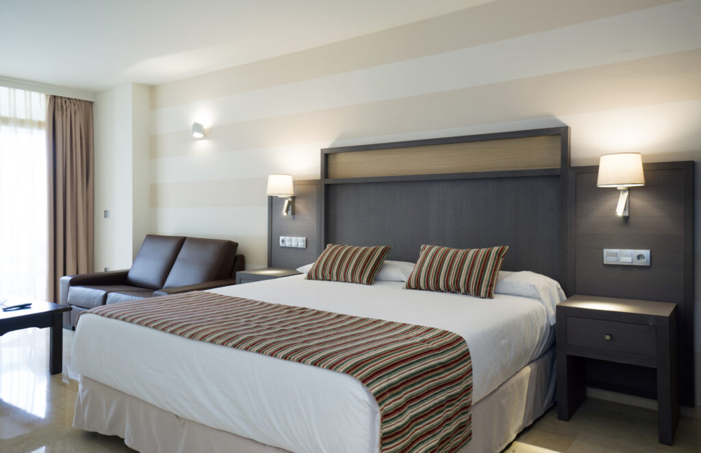 Double bed accommodation at MS Aguamarina Suites Hotel