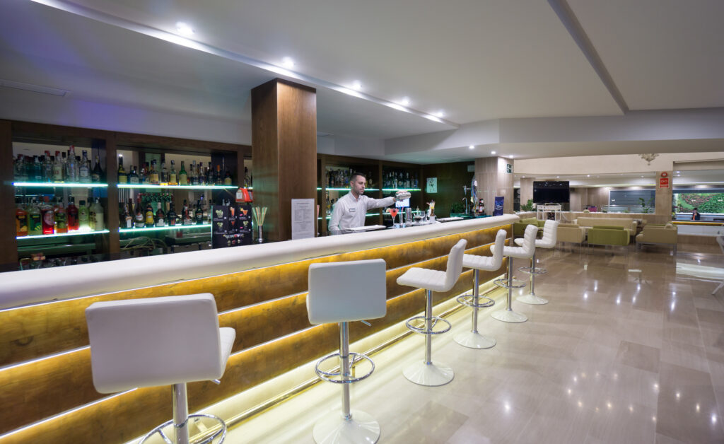 Bar at MS Aguamarina Suites Hotel