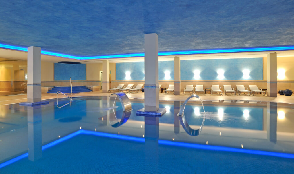 Indoor swimming pool at the Pestana Viking in the Algarve